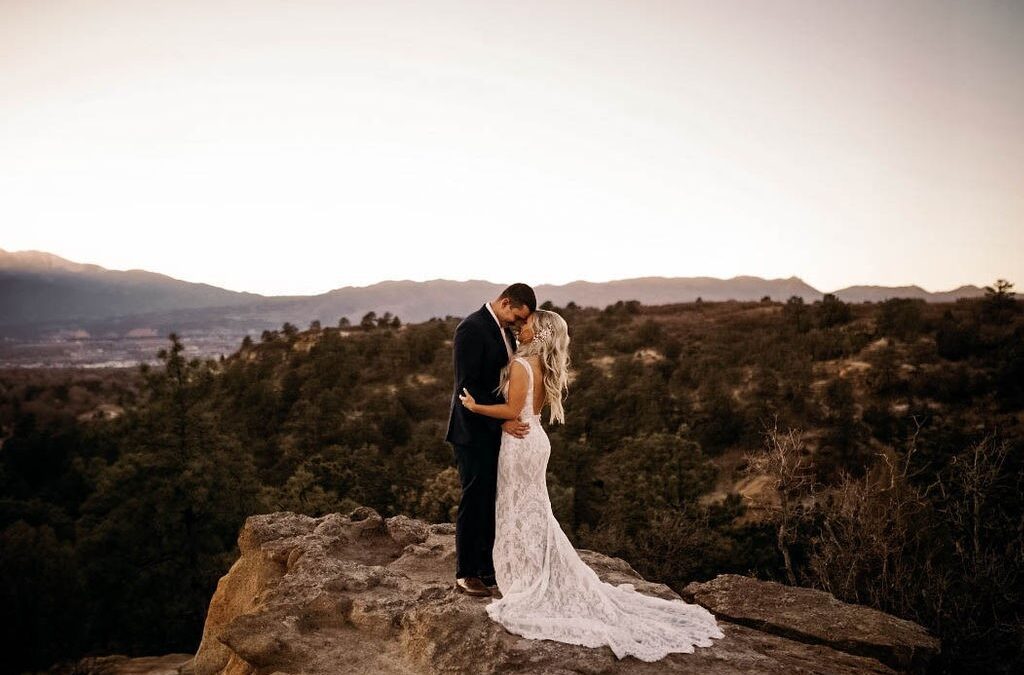 5 Destination Wedding Locations in Colorado with Mountain Views